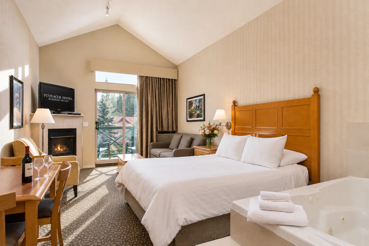Junior Suite suite at Pinnacle Hotel Whistler Village, Whistler Village, photo 1